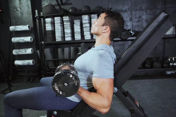 incline dumbbell curls