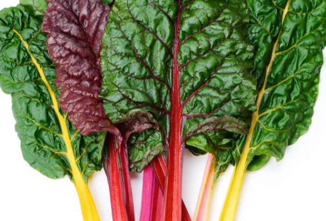 Swiss Chard: A Diabetic-Friendly Veg That Regulates Blood Sugar