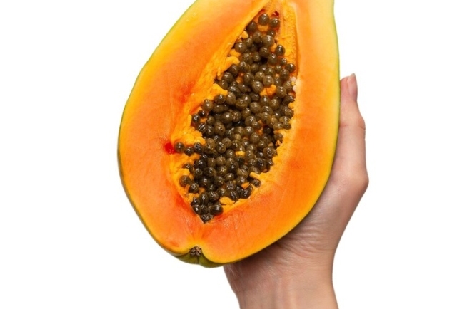 Papaya: The Fruit That May Help with Gut Health and Diabetes Control
